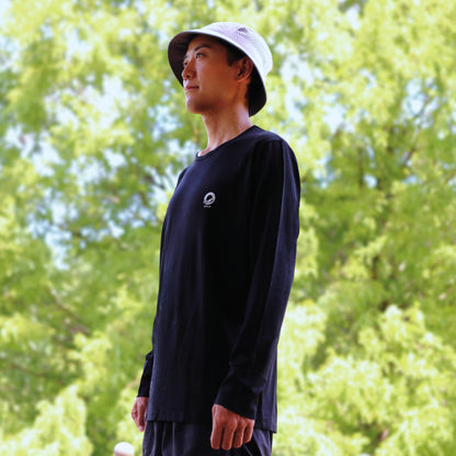 漆黒 model：H180  着用サイズ：4